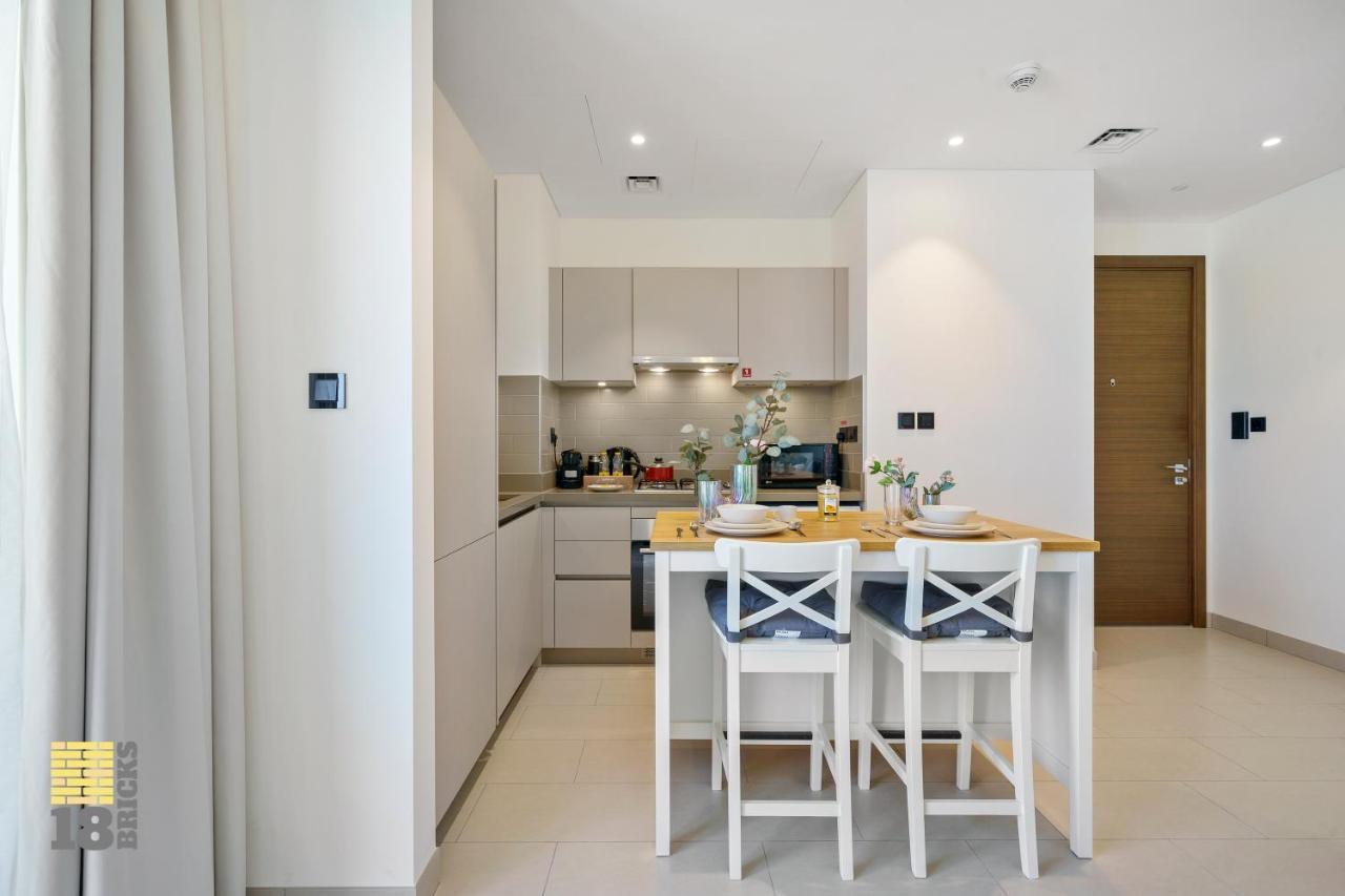 18 Bricks Sobha Creek Vistas 1br 2604 Apartment